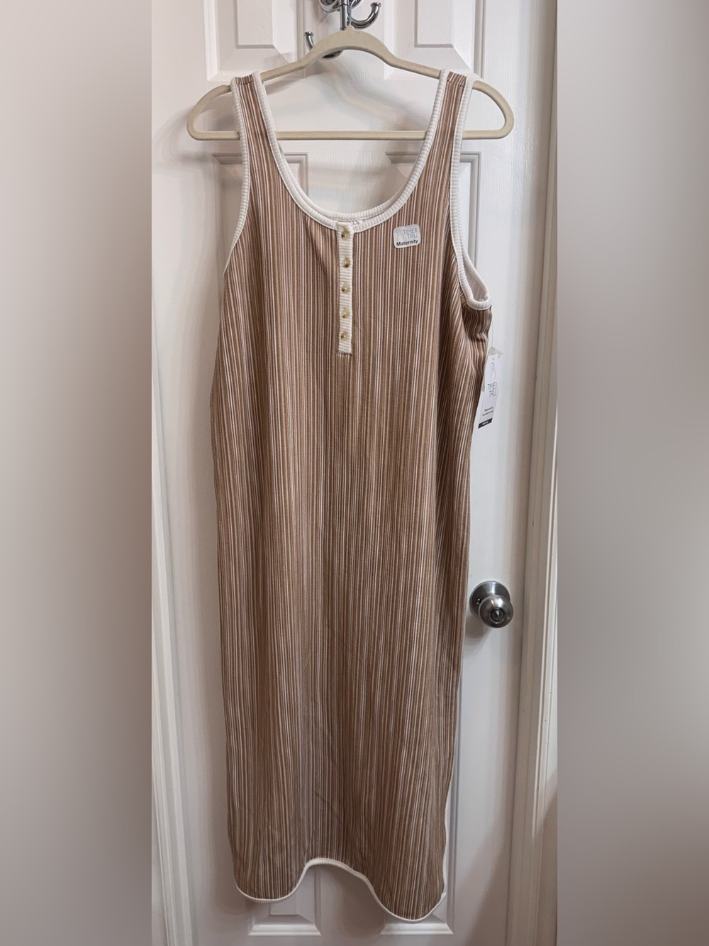 Time and Tru Beige and Cream Ribbed Sleeveless Maternity Maxi Dress